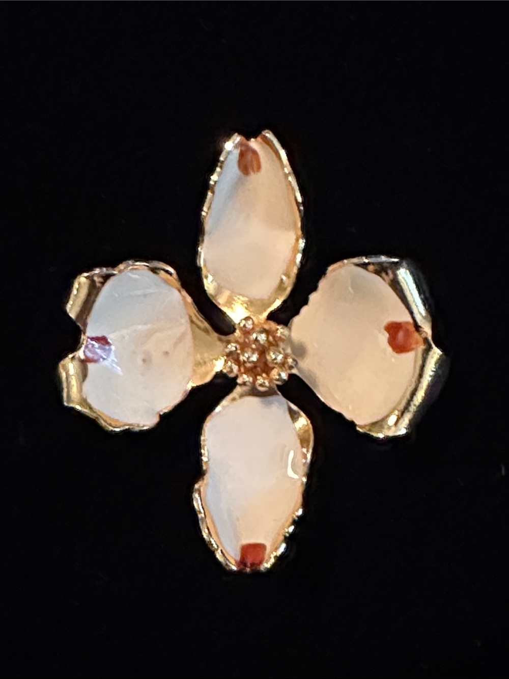 Vintage Cerrito 1985 Enamel Dogwood Flower Brooch Pin Signed